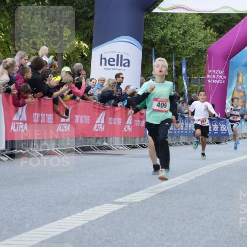 06.09.2026 - CURREX Alsterlauf Yannick Fuchs http://msf.ph/oto/10228350 06.09.2026 10:52:37 Ziel 161, 174, 182, 213, 268, 307, 316, 409 meine-sportfotos.de