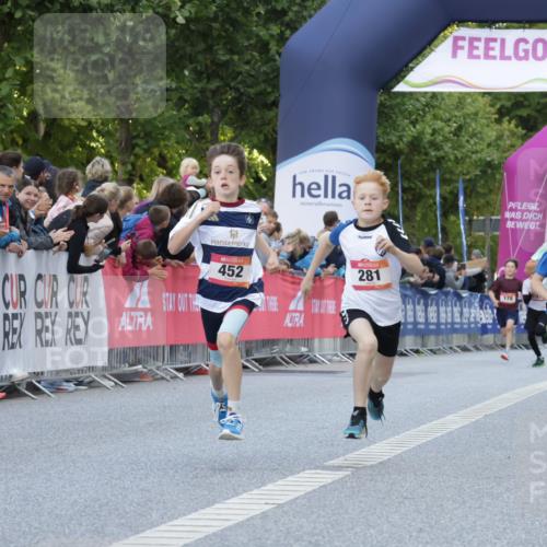 06.09.2026 - CURREX Alsterlauf Yannick Fuchs http://msf.ph/oto/10228368 06.09.2026 10:52:43 Ziel 161, 174, 182, 184, 213, 268, 281, 307, 355, 408, 409, 452 meine-sportfotos.de