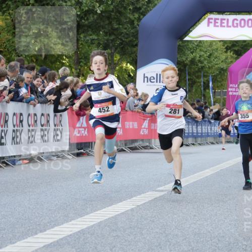 06.09.2026 - CURREX Alsterlauf Yannick Fuchs http://msf.ph/oto/10228370 06.09.2026 10:52:44 Ziel 161, 182, 184, 268, 281, 307, 355, 408, 409, 452 meine-sportfotos.de