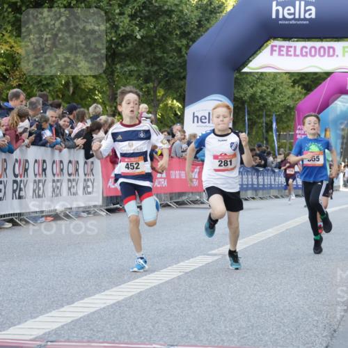 06.09.2026 - CURREX Alsterlauf Yannick Fuchs http://msf.ph/oto/10228371 06.09.2026 10:52:44 Ziel 161, 182, 184, 268, 281, 307, 355, 408, 409, 452 meine-sportfotos.de