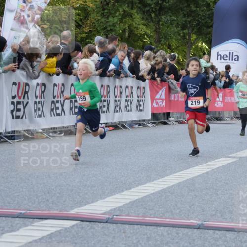 06.09.2026 - CURREX Alsterlauf Yannick Fuchs http://msf.ph/oto/10228521 06.09.2026 10:53:37 Ziel 159, 190, 219, 263, 265, 266, 274, 275, 306, 330, 338, 402, 415, 445, 8180, 8181, 8329 meine-sportfotos.de