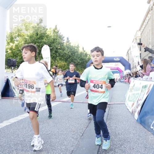 06.09.2026 - CURREX Alsterlauf Yannick Fuchs http://msf.ph/oto/10228564 06.09.2026 10:53:53 Ziel 164, 169, 172, 177, 185, 208, 243, 302, 320, 334, 354, 362, 389, 404, 418, 422, 442, 8094, 8101, 8112, 8123, 8196, 8221, 8252 meine-sportfotos.de