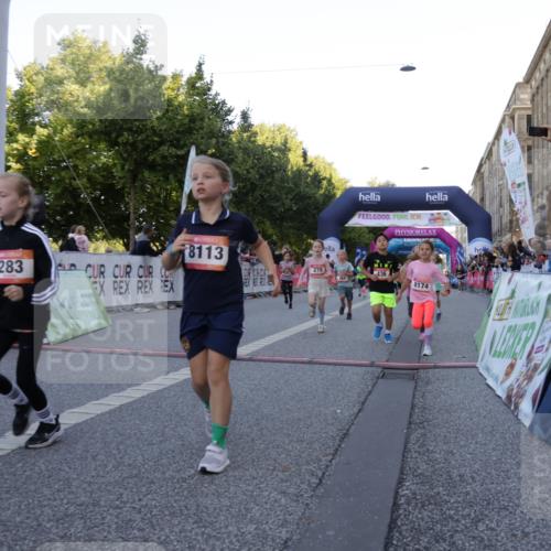 06.09.2026 - CURREX Alsterlauf Yannick Fuchs http://msf.ph/oto/10228623 06.09.2026 10:54:15 Ziel 201, 206, 238, 258, 264, 270, 276, 283, 300, 312, 347, 399, 416, 417, 436, 440, 446, 449, 455, 8113, 8174, 8253 meine-sportfotos.de