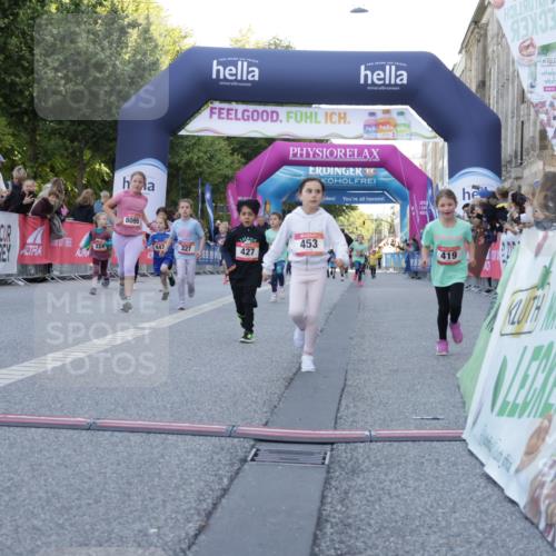 06.09.2026 - CURREX Alsterlauf Yannick Fuchs http://msf.ph/oto/10228748 06.09.2026 10:55:01 Ziel 160, 196, 234, 244, 261, 262, 287, 290, 313, 327, 348, 350, 419, 424, 427, 447, 453, 8095 meine-sportfotos.de