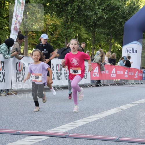 06.09.2026 - CURREX Alsterlauf Yannick Fuchs http://msf.ph/oto/10228790 06.09.2026 10:55:22 Ziel 156, 181, 198, 199, 232, 242, 291, 339, 368, 396, 439, 441, 8067, 8342 meine-sportfotos.de