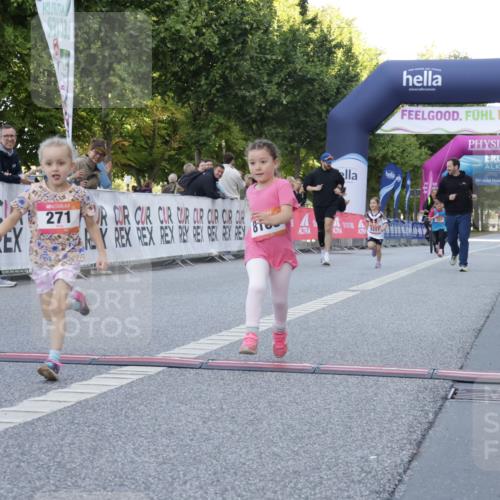 06.09.2026 - CURREX Alsterlauf Yannick Fuchs http://msf.ph/oto/10228873 06.09.2026 10:56:16 Ziel 152, 271, 450, 8168 meine-sportfotos.de