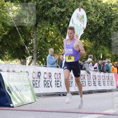 06.09.2026 - CURREX Alsterlauf Yannick Fuchs http://msf.ph/oto/10228903 06.09.2026 11:03:46 Ziel 89 meine-sportfotos.de