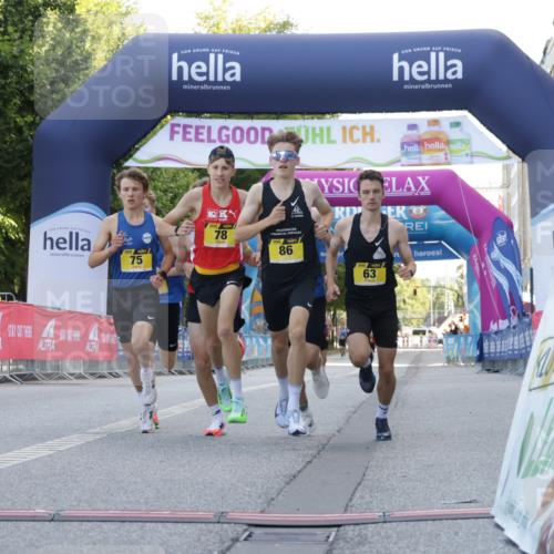 06.09.2026 - CURREX Alsterlauf Yannick Fuchs http://msf.ph/oto/10228918 06.09.2026 11:03:57 Ziel 63, 64, 71, 75, 78, 86, 87 meine-sportfotos.de