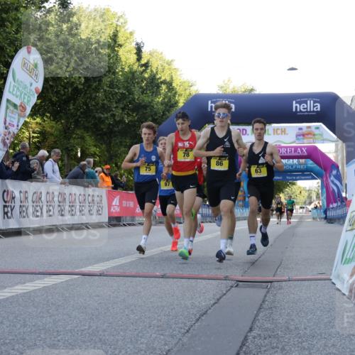 06.09.2026 - CURREX Alsterlauf Yannick Fuchs http://msf.ph/oto/10228920 06.09.2026 11:03:58 Ziel 63, 64, 71, 75, 78, 86, 87 meine-sportfotos.de