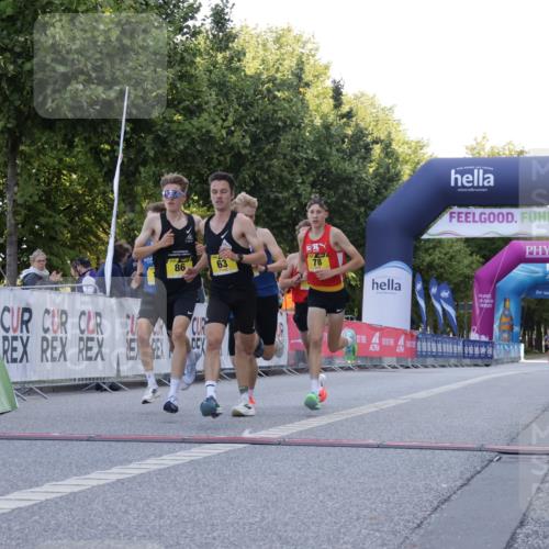 06.09.2026 - CURREX Alsterlauf Yannick Fuchs http://msf.ph/oto/10229017 06.09.2026 11:07:07 Ziel 63, 64, 71, 75, 78, 86, 87 meine-sportfotos.de