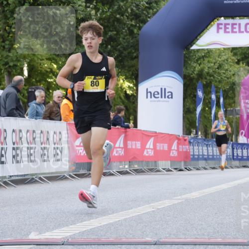 06.09.2026 - CURREX Alsterlauf Yannick Fuchs http://msf.ph/oto/10229092 06.09.2026 11:08:12 Ziel 80 meine-sportfotos.de