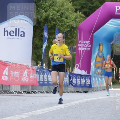06.09.2026 - CURREX Alsterlauf Yannick Fuchs http://msf.ph/oto/10229103 06.09.2026 11:08:28 Ziel 70, 79 meine-sportfotos.de
