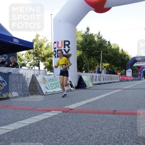 06.09.2026 - CURREX Alsterlauf Yannick Fuchs http://msf.ph/oto/10229209 06.09.2026 11:16:54 Ziel 79 meine-sportfotos.de