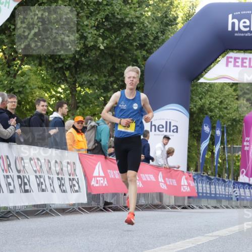 06.09.2026 - CURREX Alsterlauf Yannick Fuchs http://msf.ph/oto/10229258 06.09.2026 11:17:39 Ziel 56, 69 meine-sportfotos.de