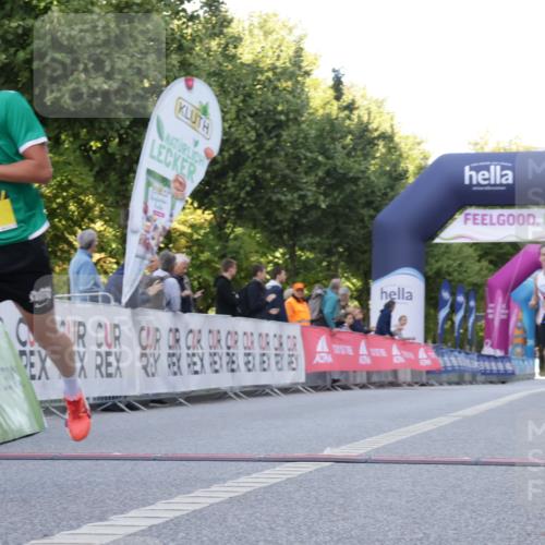 06.09.2026 - CURREX Alsterlauf Yannick Fuchs http://msf.ph/oto/10229275 06.09.2026 11:17:49 Ziel 51, 56, 67, 68 meine-sportfotos.de