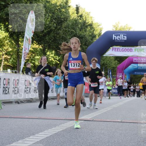 06.09.2026 - CURREX Alsterlauf Yannick Fuchs http://msf.ph/oto/10229449 06.09.2026 11:45:40 Ziel 1026, 1166, 1167, 1296, 1308, 1309, 1312, 1317 meine-sportfotos.de