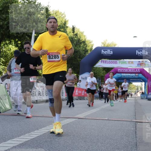 06.09.2026 - CURREX Alsterlauf Yannick Fuchs http://msf.ph/oto/10229475 06.09.2026 11:45:55 Ziel 1010, 1102, 1122, 1148, 1209, 1257, 1300, 1345, 1346, 5016, 8285 meine-sportfotos.de