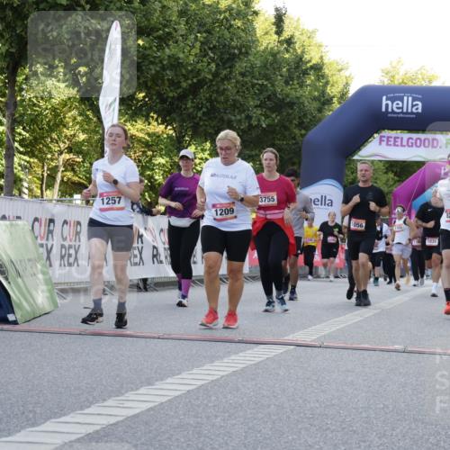 06.09.2026 - CURREX Alsterlauf Yannick Fuchs http://msf.ph/oto/10229483 06.09.2026 11:45:59 Ziel 1010, 1035, 1056, 1102, 1122, 1150, 1209, 1257, 1298, 1305, 1345, 1346, 3755, 8285, 8291 meine-sportfotos.de