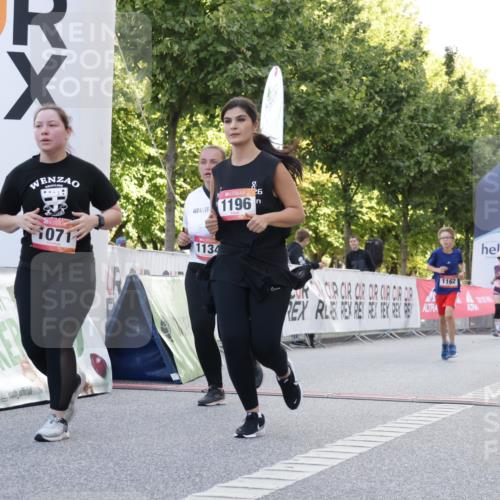 06.09.2026 - CURREX Alsterlauf Yannick Fuchs http://msf.ph/oto/10229516 06.09.2026 11:46:14 Ziel 1062, 1071, 1134, 1145, 1162, 1168, 1196, 1211, 1307, 8251, 8346 meine-sportfotos.de