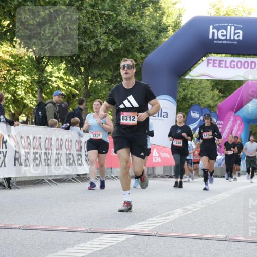 06.09.2026 - CURREX Alsterlauf Yannick Fuchs http://msf.ph/oto/10229527 06.09.2026 11:46:21 Ziel 1134, 1162, 1193, 8312 meine-sportfotos.de