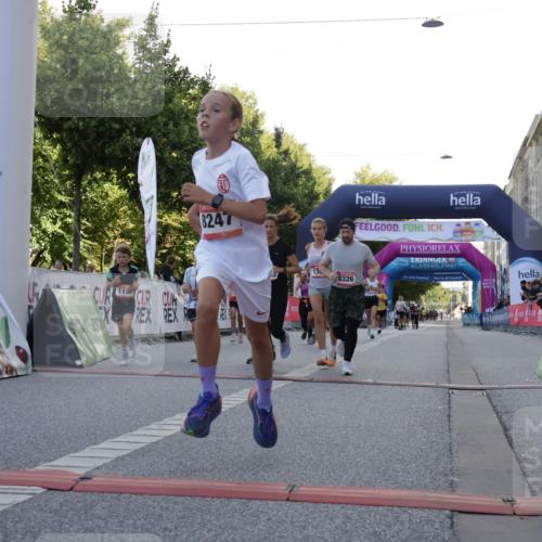 06.09.2026 - CURREX Alsterlauf Yannick Fuchs http://msf.ph/oto/10229546 06.09.2026 11:46:31 Ziel 1007, 1017, 1019, 1082, 1151, 1154, 1186, 1189, 1210, 1245, 1303, 1319, 1331, 8247, 8325, 8326 meine-sportfotos.de