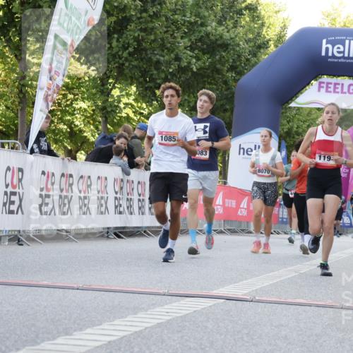 06.09.2026 - CURREX Alsterlauf Yannick Fuchs http://msf.ph/oto/10229591 06.09.2026 11:47:34 Ziel 1081, 1083, 1085, 1111, 1123, 1130, 1194, 1279, 1329, 1333, 8046, 8048, 8070, 8172, 8236, 8327 meine-sportfotos.de