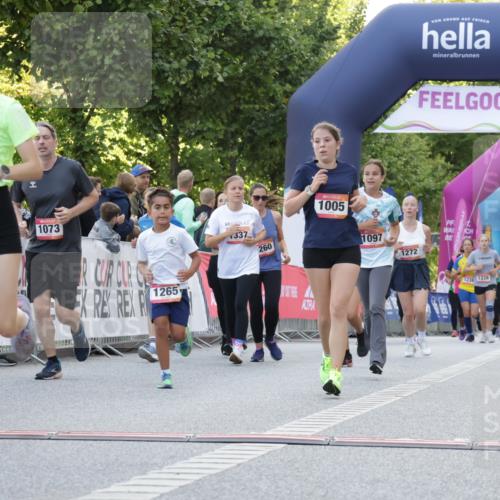 06.09.2026 - CURREX Alsterlauf Yannick Fuchs http://msf.ph/oto/10229670 06.09.2026 11:48:38 Ziel 1005, 1073, 1097, 1170, 1177, 1185, 1222, 1260, 1265, 1270, 1337, 8110, 8155 meine-sportfotos.de