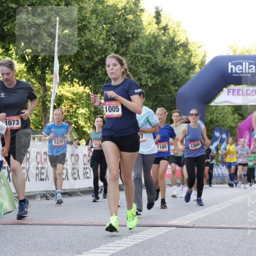 06.09.2026 - CURREX Alsterlauf Yannick Fuchs http://msf.ph/oto/10229672 06.09.2026 11:48:41 Ziel 1005, 1073, 1097, 1170, 1177, 1185, 1222, 1231, 1247, 1260, 1265, 1270, 1272, 1280, 1337, 8110, 8155 meine-sportfotos.de