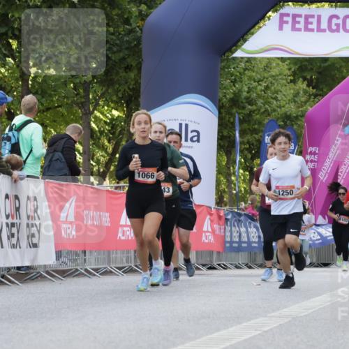 06.09.2026 - CURREX Alsterlauf Yannick Fuchs http://msf.ph/oto/10229699 06.09.2026 11:48:53 Ziel 1066, 1096, 1184, 1233, 1238, 1250, 1275, 1276, 1326, 1338, 8347 meine-sportfotos.de