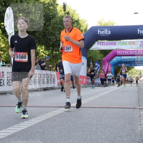 06.09.2026 - CURREX Alsterlauf Yannick Fuchs http://msf.ph/oto/10229781 06.09.2026 11:49:26 Ziel 1060, 1072, 1172, 1216, 1267, 1294, 1312, 8245, 8267 meine-sportfotos.de