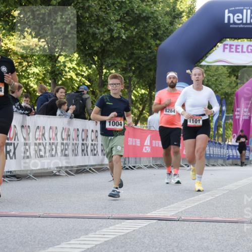 06.09.2026 - CURREX Alsterlauf Yannick Fuchs http://msf.ph/oto/10229837 06.09.2026 11:49:53 Ziel 1004, 1010, 1086, 1101, 1144, 1290, 1335, 8284, 8291 meine-sportfotos.de