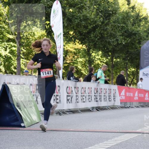06.09.2026 - CURREX Alsterlauf Yannick Fuchs http://msf.ph/oto/10229856 06.09.2026 11:50:00 Ziel 1004, 1010, 1101, 1141, 1144, 8284 meine-sportfotos.de