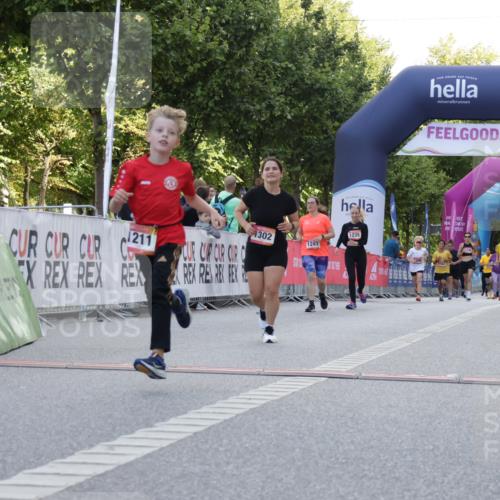 06.09.2026 - CURREX Alsterlauf Yannick Fuchs http://msf.ph/oto/10229934 06.09.2026 11:50:55 Ziel 1157, 1199, 1211, 1302 meine-sportfotos.de