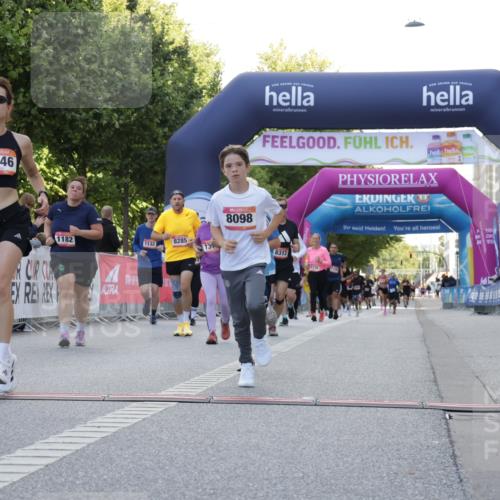 06.09.2026 - CURREX Alsterlauf Yannick Fuchs http://msf.ph/oto/10229952 06.09.2026 11:51:08 Ziel 1182, 1235, 1241, 1246, 1296, 1314, 8098, 8162, 8251, 8285, 8312, 8346 meine-sportfotos.de