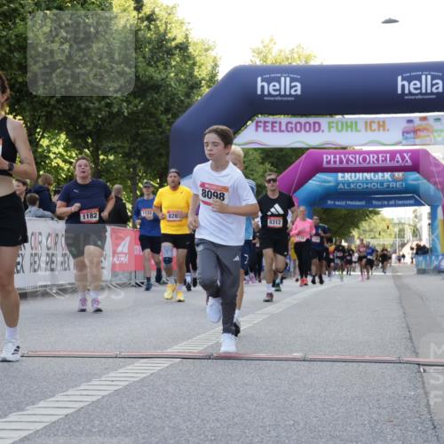 06.09.2026 - CURREX Alsterlauf Yannick Fuchs http://msf.ph/oto/10229954 06.09.2026 11:51:09 Ziel 1182, 1235, 1246, 1296, 1314, 8098, 8162, 8251, 8285, 8312, 8346 meine-sportfotos.de