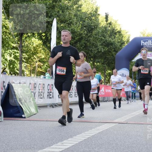 06.09.2026 - CURREX Alsterlauf Yannick Fuchs http://msf.ph/oto/10230008 06.09.2026 11:51:37 Ziel 1029, 1056, 1083, 1089, 1090, 1102, 1158, 1162, 1226, 1301, 1315, 1321, 1343, 1345, 1346, 8159 meine-sportfotos.de