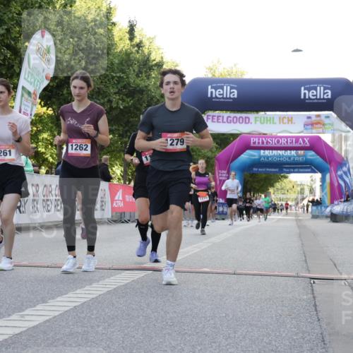 06.09.2026 - CURREX Alsterlauf Yannick Fuchs http://msf.ph/oto/10230079 06.09.2026 11:52:07 Ziel 1085, 1108, 1154, 1193, 1210, 1218, 1261, 1262, 1279, 1330, 8138 meine-sportfotos.de