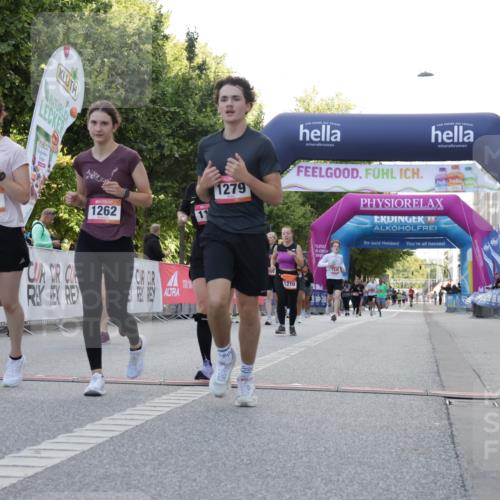 06.09.2026 - CURREX Alsterlauf Yannick Fuchs http://msf.ph/oto/10230080 06.09.2026 11:52:08 Ziel 1085, 1108, 1154, 1193, 1210, 1218, 1261, 1262, 1279, 1330, 8138 meine-sportfotos.de