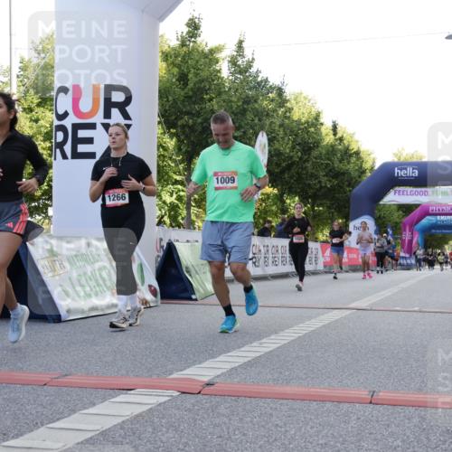 06.09.2026 - CURREX Alsterlauf Yannick Fuchs http://msf.ph/oto/10230100 06.09.2026 11:52:24 Ziel 1009, 1020, 1059, 1120, 1139, 1186, 1205, 1206, 1215, 1266, 1304 meine-sportfotos.de