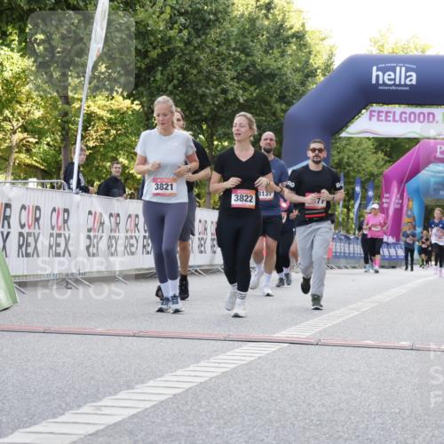 06.09.2026 - CURREX Alsterlauf Yannick Fuchs http://msf.ph/oto/10230143 06.09.2026 11:52:48 Ziel 1061, 1077, 1082, 1310, 1340, 3821, 3822, 8137 meine-sportfotos.de