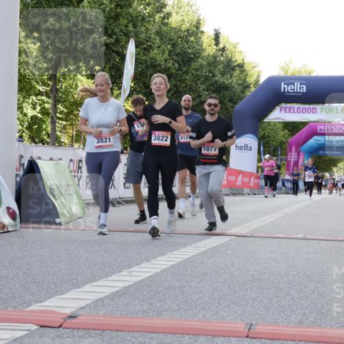 06.09.2026 - CURREX Alsterlauf Yannick Fuchs http://msf.ph/oto/10230149 06.09.2026 11:52:50 Ziel 1061, 1077, 1082, 1340, 3821, 3822, 8016, 8137 meine-sportfotos.de