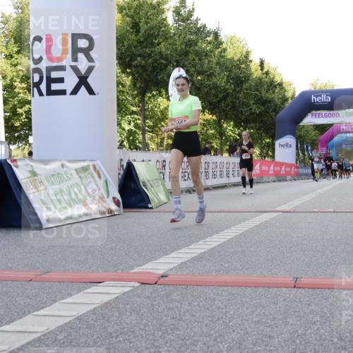 06.09.2026 - CURREX Alsterlauf Yannick Fuchs http://msf.ph/oto/10230190 06.09.2026 11:53:07 Ziel 1040, 1184, 1202, 1293, 4802, 8155, 8300 meine-sportfotos.de