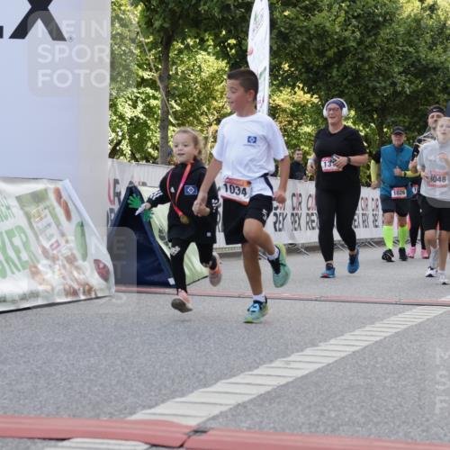 06.09.2026 - CURREX Alsterlauf Yannick Fuchs http://msf.ph/oto/10230219 06.09.2026 11:53:19 Ziel 1026, 1034, 1096, 1114, 1115, 1130, 1317, 1329, 8048 meine-sportfotos.de