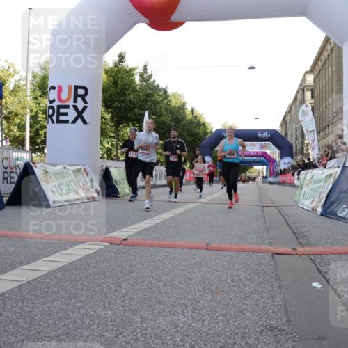06.09.2026 - CURREX Alsterlauf Yannick Fuchs http://msf.ph/oto/10230229 06.09.2026 11:53:21 Ziel 1026, 1034, 1095, 1096, 1114, 1115, 1130, 1317, 1329, 8046, 8048 meine-sportfotos.de