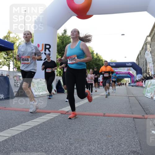 06.09.2026 - CURREX Alsterlauf Yannick Fuchs http://msf.ph/oto/10230235 06.09.2026 11:53:22 Ziel 1026, 1034, 1095, 1096, 1114, 1115, 1130, 1317, 1329, 8046, 8048 meine-sportfotos.de