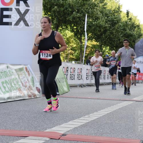 06.09.2026 - CURREX Alsterlauf Yannick Fuchs http://msf.ph/oto/10230330 06.09.2026 11:53:54 Ziel 1006, 1037, 1038, 1057, 1068, 1069, 1124, 1213, 1223, 1298, 1305 meine-sportfotos.de