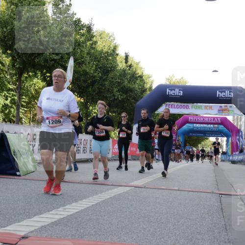 06.09.2026 - CURREX Alsterlauf Yannick Fuchs http://msf.ph/oto/10230386 06.09.2026 11:54:14 Ziel 1063, 1166, 1167, 1192, 1209, 1232, 1308, 1309, 1322, 1323, 8018 meine-sportfotos.de