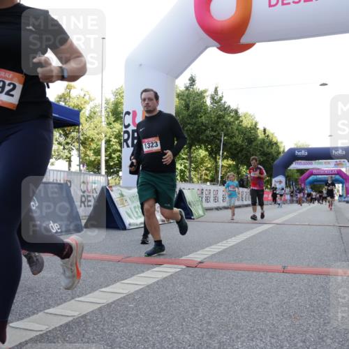 06.09.2026 - CURREX Alsterlauf Yannick Fuchs http://msf.ph/oto/10230404 06.09.2026 11:54:18 Ziel 1078, 1166, 1167, 1192, 1209, 1308, 1322, 1323, 8018 meine-sportfotos.de
