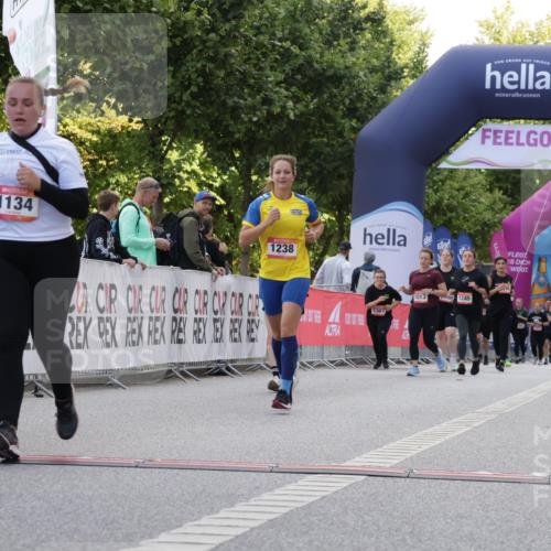 06.09.2026 - CURREX Alsterlauf Yannick Fuchs http://msf.ph/oto/10230524 06.09.2026 11:54:55 Ziel 1097, 1134, 1140, 1145, 1177, 1238, 1247, 1275, 1276 meine-sportfotos.de