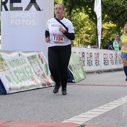 06.09.2026 - CURREX Alsterlauf Yannick Fuchs http://msf.ph/oto/10230530 06.09.2026 11:54:56 Ziel 1097, 1134, 1140, 1177, 1238, 1247, 1275, 1276 meine-sportfotos.de